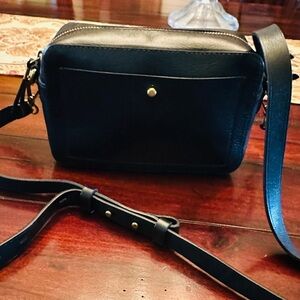 Madewell soft leather camara Black Crossbody Bag